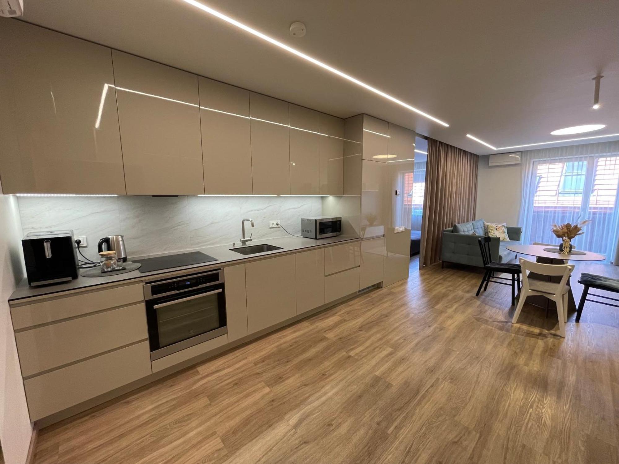Benetis Apartments Клайпеда Экстерьер фото